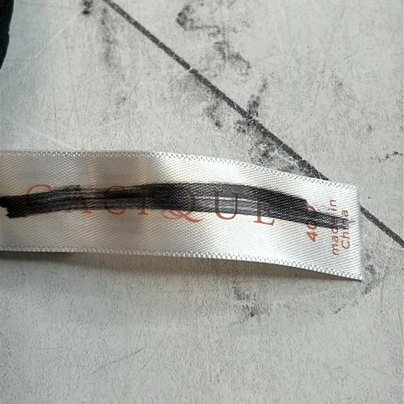 NWOT Cacique Lane Bryant Womans Push-Up Bra Black Boost Plunge UNDERWIRE 40D - Picture 7 of 8